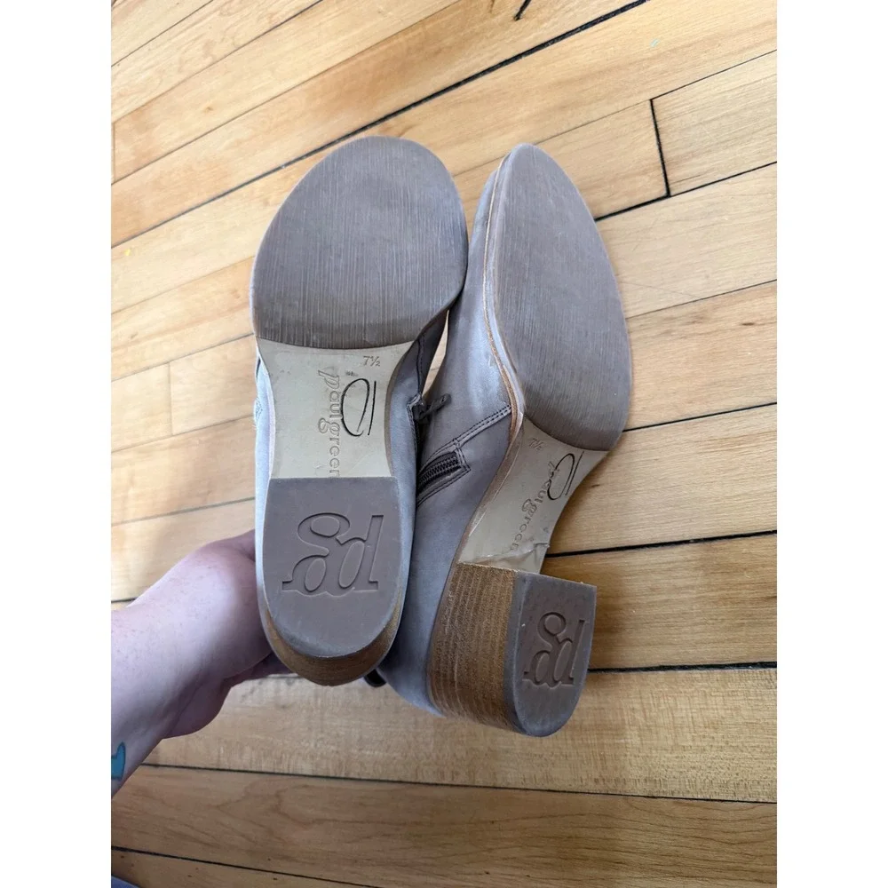Paul Green Sheridan Nubuk suede ankle‎ boots in grey